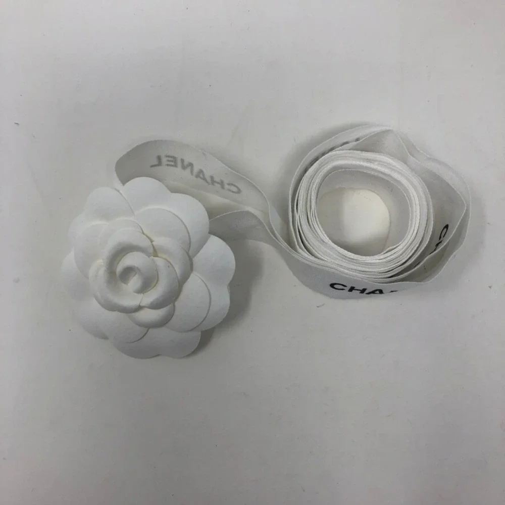 Authentic Chanel Gift Bag‎ Shopping Small White Ribbon Flower Travel Storage